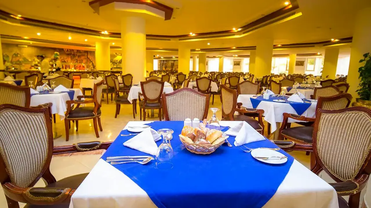 الفندق قصر وايت فالي - الغردقة